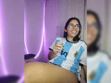 Bongacams Sex Cam of skinny333