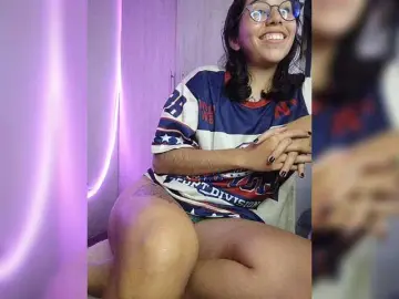 Bongacams Free Live Porn of skinny333