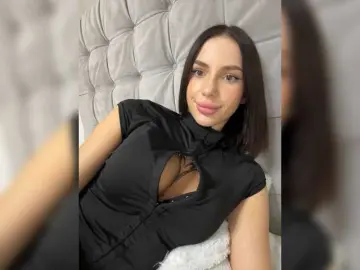 Bongacams Nude Webcam of BabyDarii