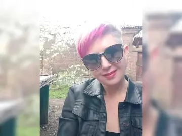 Bongacams Private Sex Chat of BUSINKA-25