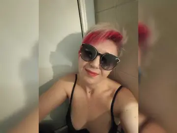 Bongacams Adult Video Chat of BUSINKA-25