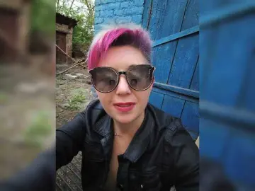 Bongacams Sex Cam of BUSINKA-25