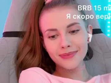 Bongacams Live Sex of -VikkiL0vesCheese-