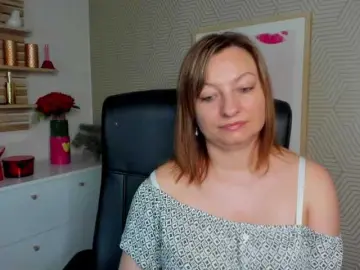 Bongacams Adult Video Chat of angelaLove13