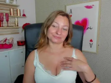 Bongacams Adult Webcams of angelaLove13