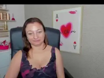 Bongacams Free Live Porn of angelaLove13