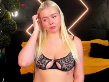 Bongacams Live Porn of Julia-Robertson