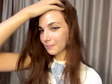 Bongacams Live Sex Cam of MyrleLinnan