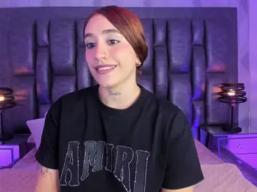 Bongacams Live Sex Cam of CloeBonet