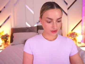 Bongacams Live Sex Cam of FloraGreys