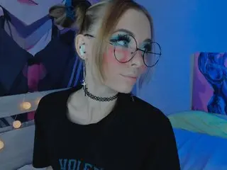 LISA-ALYSSA