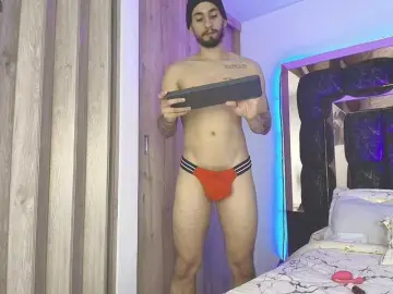 Bongacams Watch Live Sex Cams of aphroditahotaz
