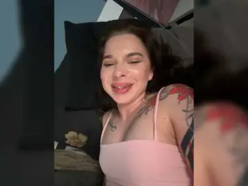Bongacams Sex Cam of Lady-not-shy