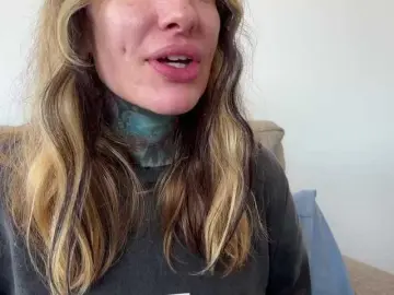 Bongacams Watch Live Sex Cams of iiixbostonxiii