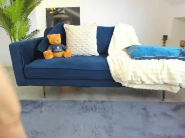 Bongacams Private Sex Chat of IssaBelle18