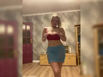 Bongacams Nude Webcam of Milana40
