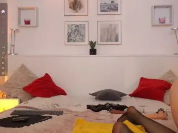 Bongacams Watch Live Sex Cams of l1ttle-kiki