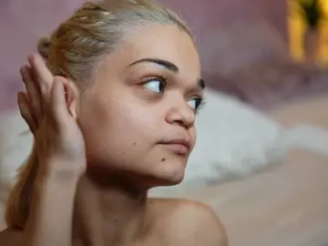 Bongacams Sex Cam of MaiaMini