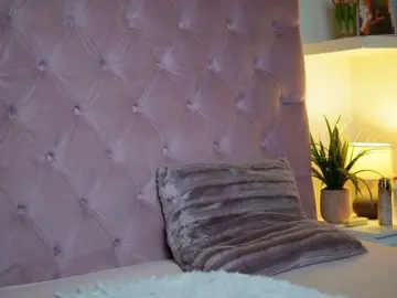 Bongacams Sex Cam of MaiaMini
