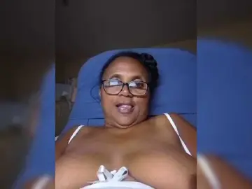 Bongacams Sex Chat of hotmomsexy