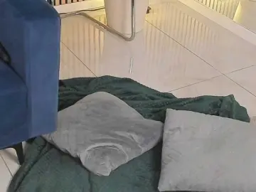 Bongacams Free Live Porn of CurvyyVanessa