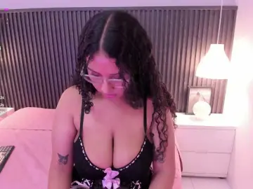 Bongacams Nude Webcam of Lena-Ricci