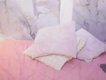 Bongacams Free Porn Cam of yourwetdreamgirl