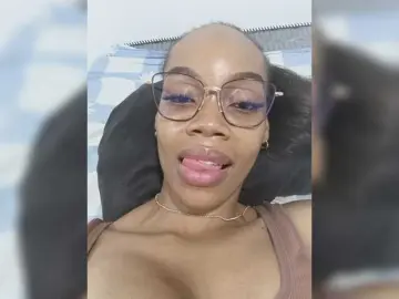 Bongacams Free Porn Cam of TamyLynn1