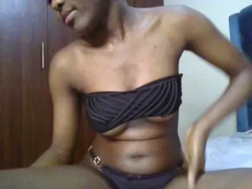 Bongacams Nude Webcam of Brianasexy4u