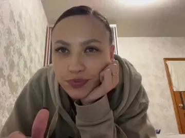 Bongacams Best Webcam of RenayBellair