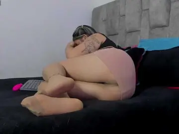 Bongacams Nude Webcam of nahomiblakee