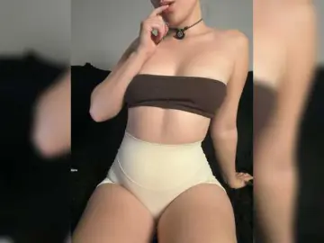 Bongacams Watch Live Sex Cams of VacilonLime