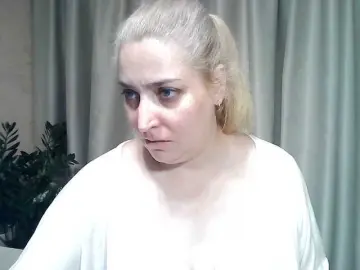 Bongacams Adult Video Chat of KickaIricka