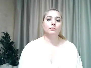 Bongacams Watch Live Sex Cams of KickaIricka