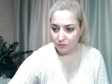 Bongacams Watch Live Sex Cams of KickaIricka