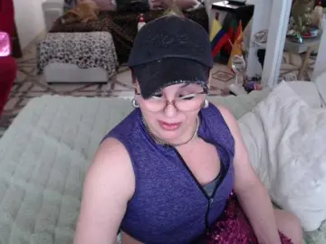 Bongacams Free Live Porn of Myrnasexxx