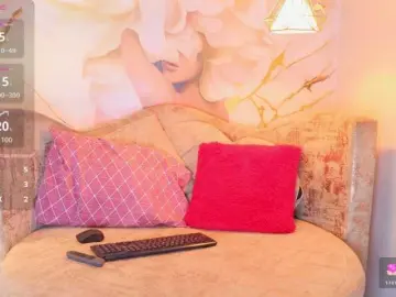 Bongacams Best live sex cam show of nylaroyale