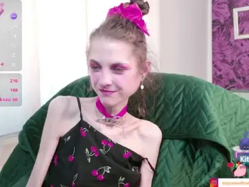 Bongacams Private Sex Chat of KittyRaine