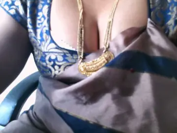 Bongacams Free Porn Cam of hotpavitra