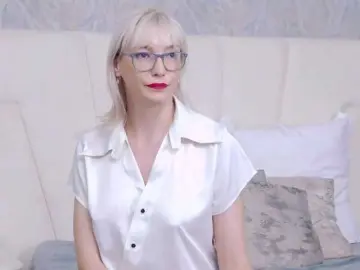 Bongacams Best live sex cam show of LoreneMoonlight