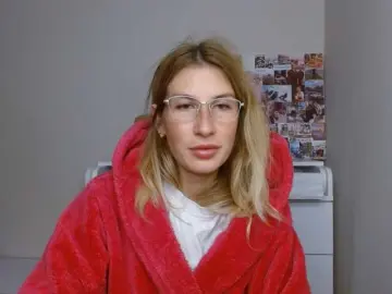 Bongacams Free Porn Cam of LunaVibe-V