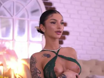 Bongacams Live Porn of NyssaSky