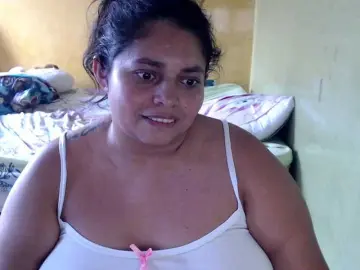 Bongacams Live Porn of mia-naughty