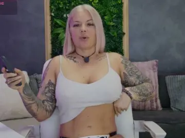 Bongacams Best Webcam of AlissaVox