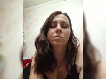 Bongacams Free Live Porn of OpenGirl