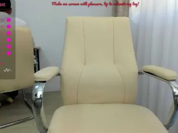 Bongacams Free Porn Cam of EveeEvian
