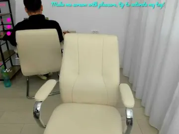 Bongacams Best live sex cam show of EveeEvian