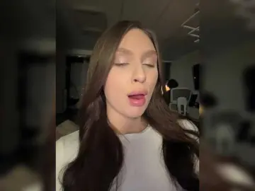 Bongacams Watch Live Sex Cams of PARTYNEXTNEXT