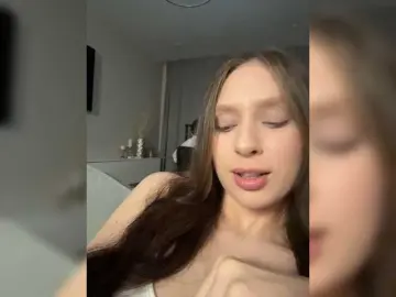 Bongacams Live Sex Cam of PARTYNEXTNEXT