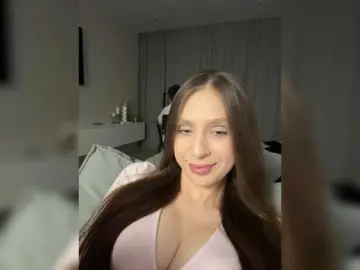 Bongacams Nude Webcam of PARTYNEXTNEXT